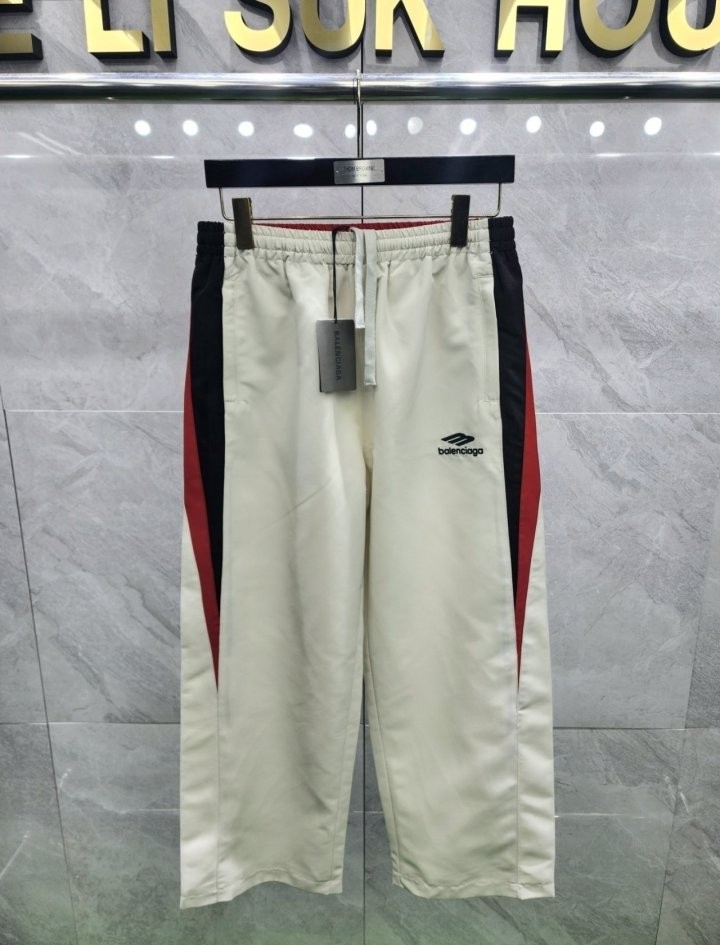 발렌시아가 24SS 자수로고 트레이닝 팬츠