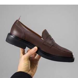 톰브라운 [THOM BROWNE] 수입프리미엄급 페블그레인 클래식 윙팁 슈즈