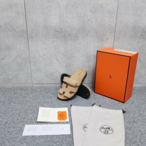 에르메스 24SS  시프레 남성샌들