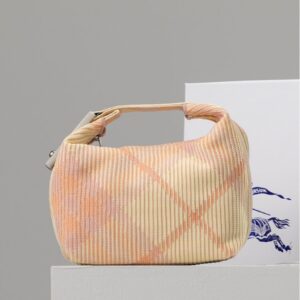 버버리 [BURBERRY] 수입프리미엄급 미니 페그 더플 백