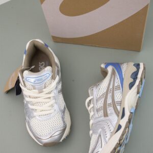 아식스 [ASICS] 여자 런닝화 젤 카야노 14