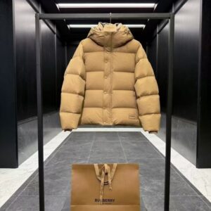 버버리 다운 패딩