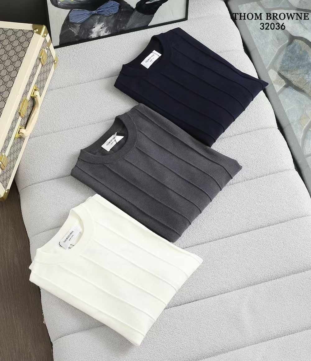 톰브라운 신상 골지 스트라이프패턴 양모니트 라운드