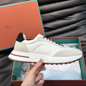 로로피아나 위크엔드 워크 스니커즈