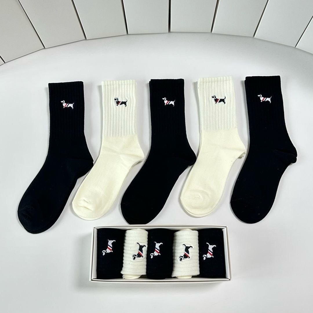 톰브라운 도그 시그니처 양말