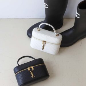 생로랑 [ YSL ] 수입 GABY 베니티 백