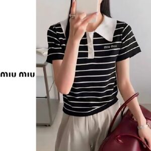 미우미우 카라배색 스프라이트 니트