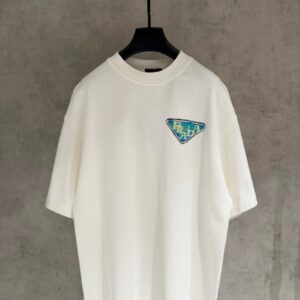 프라다  핸드페인팅 티셔츠
