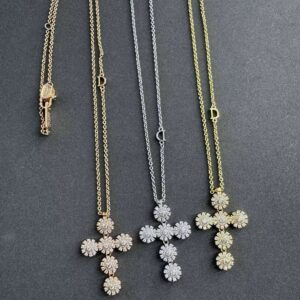 다미아니 마르게리타 크로스 다이아몬드 네크리스